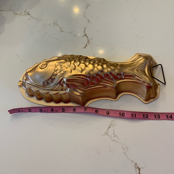 Vintage Copper Fish Mold - Picture 3 of 8